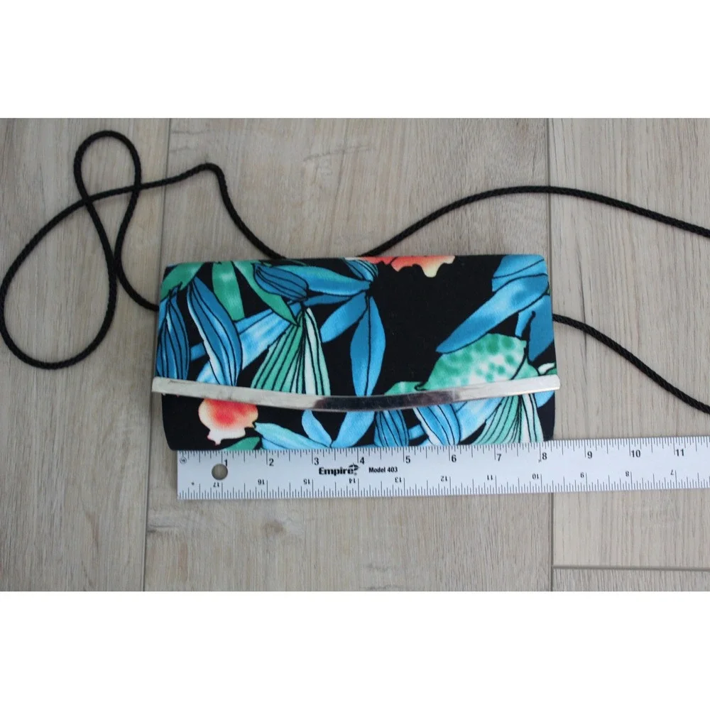 VTG La Regale Tropical Floral‎ Crossbody Clutch Bag Black Blue Green Silver